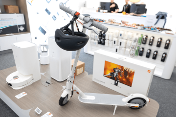 CEO von Xiaomi hat einen Tweet mit YalaTech Digital Price Labels gepostet